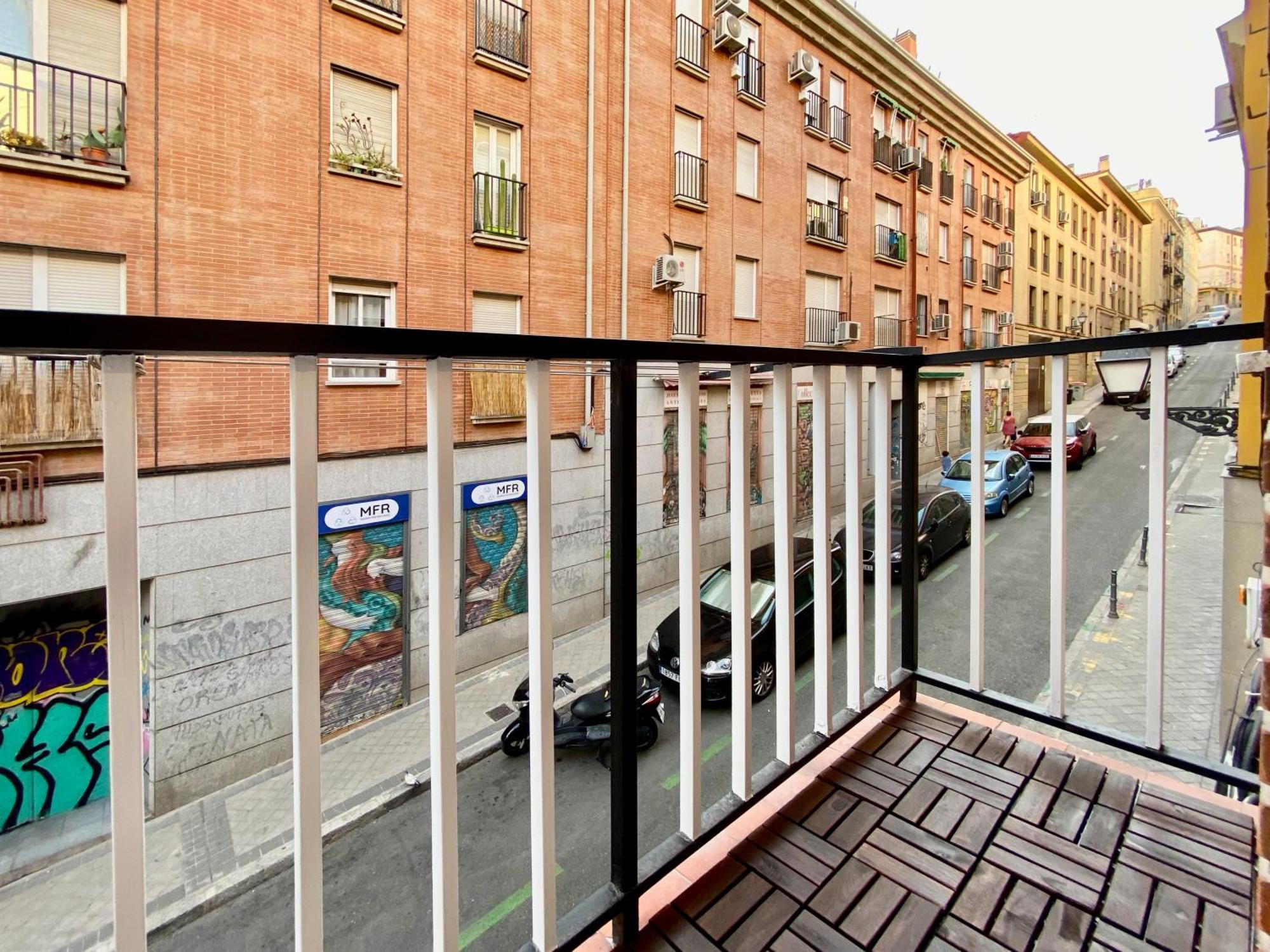 Charming Latina Village - Estancias Temporales En Pleno Centro Madrid Exteriér fotografie